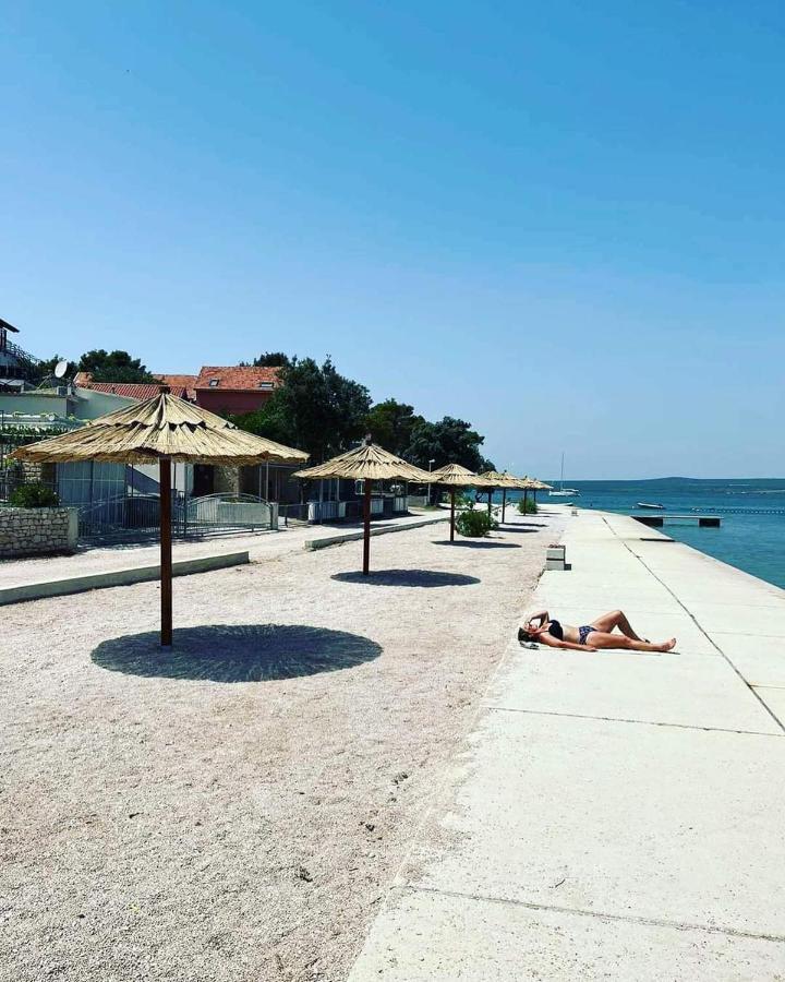 Apartmani Kameno Sidro Bilice Kültér fotó