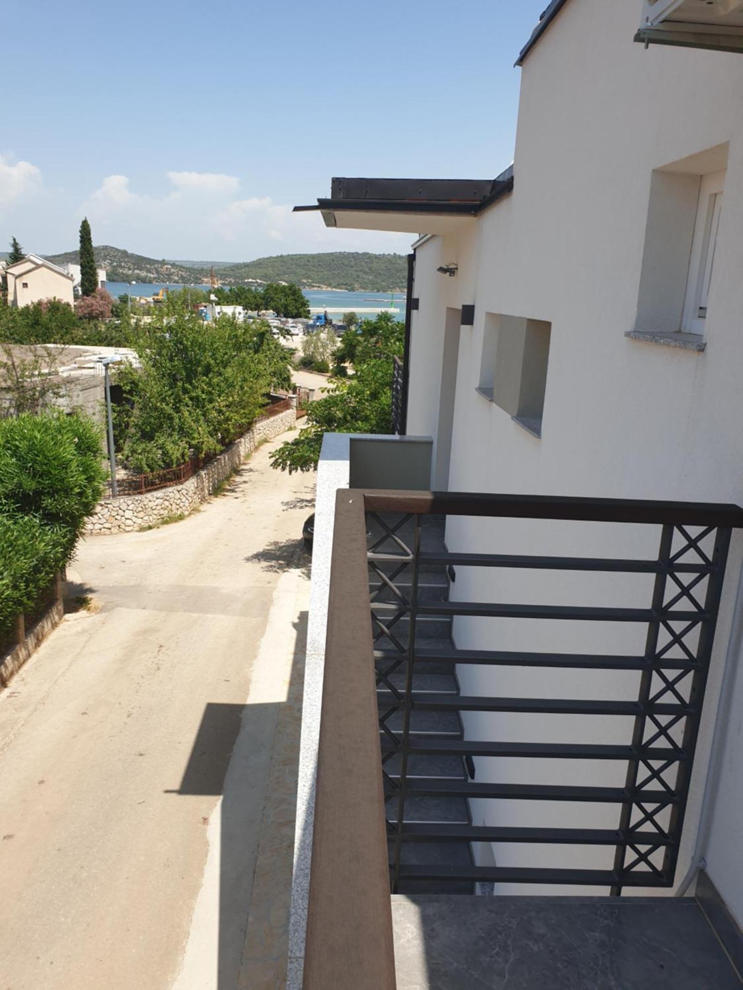 Apartmani Kameno Sidro Bilice Kültér fotó