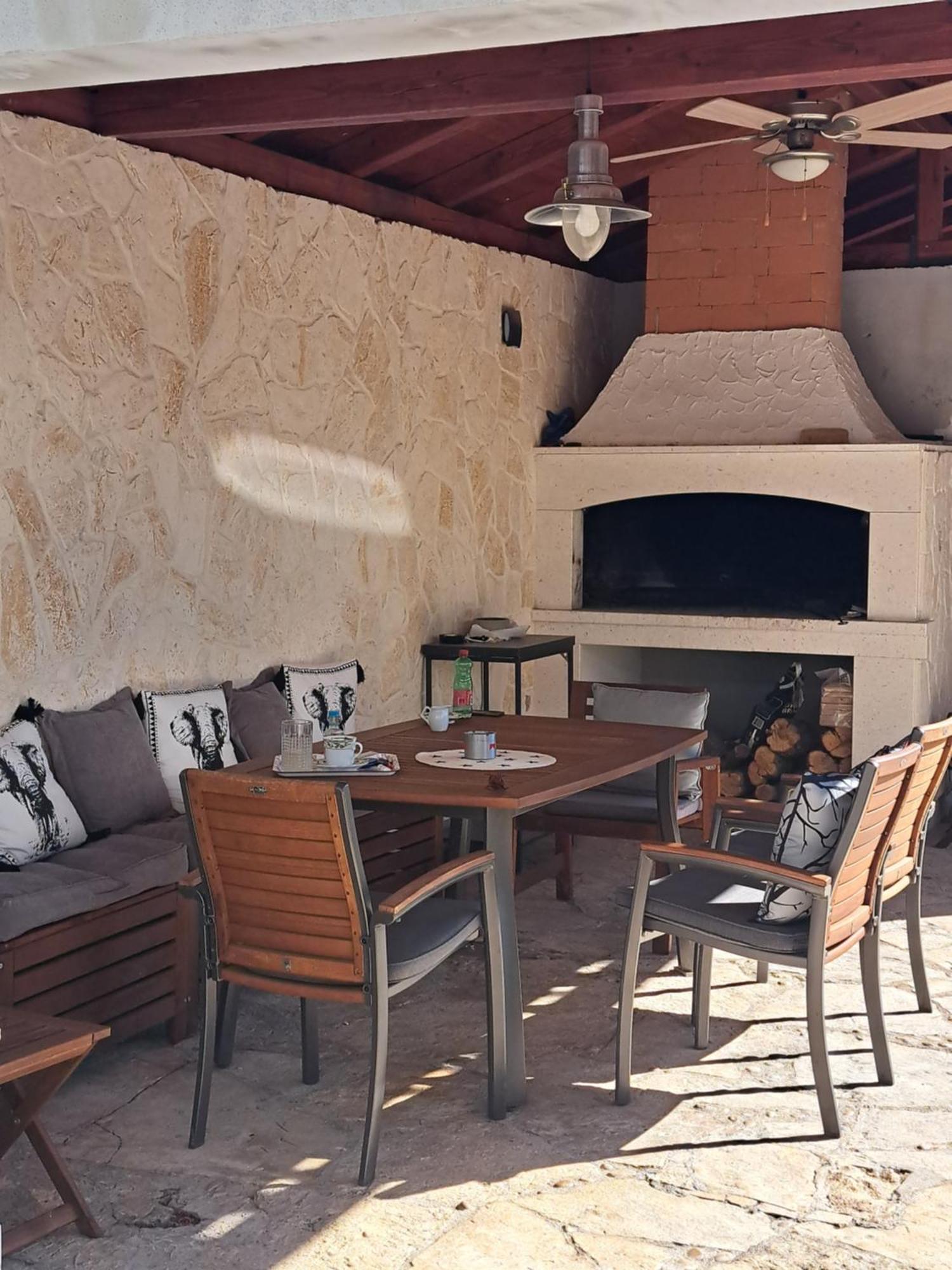 Apartmani Kameno Sidro Bilice Kültér fotó