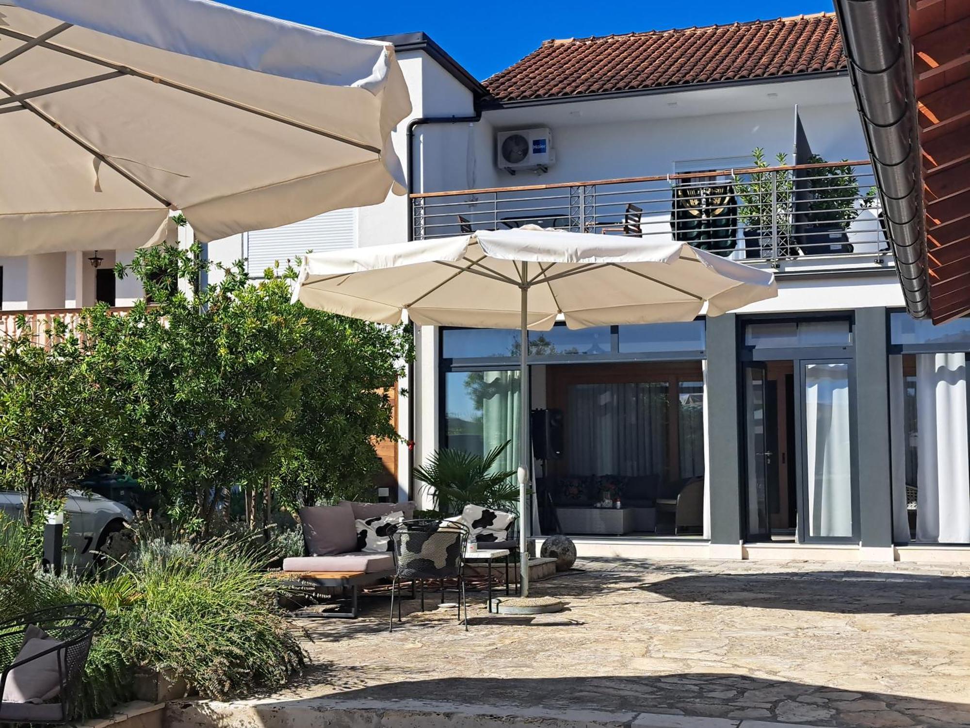 Apartmani Kameno Sidro Bilice Kültér fotó